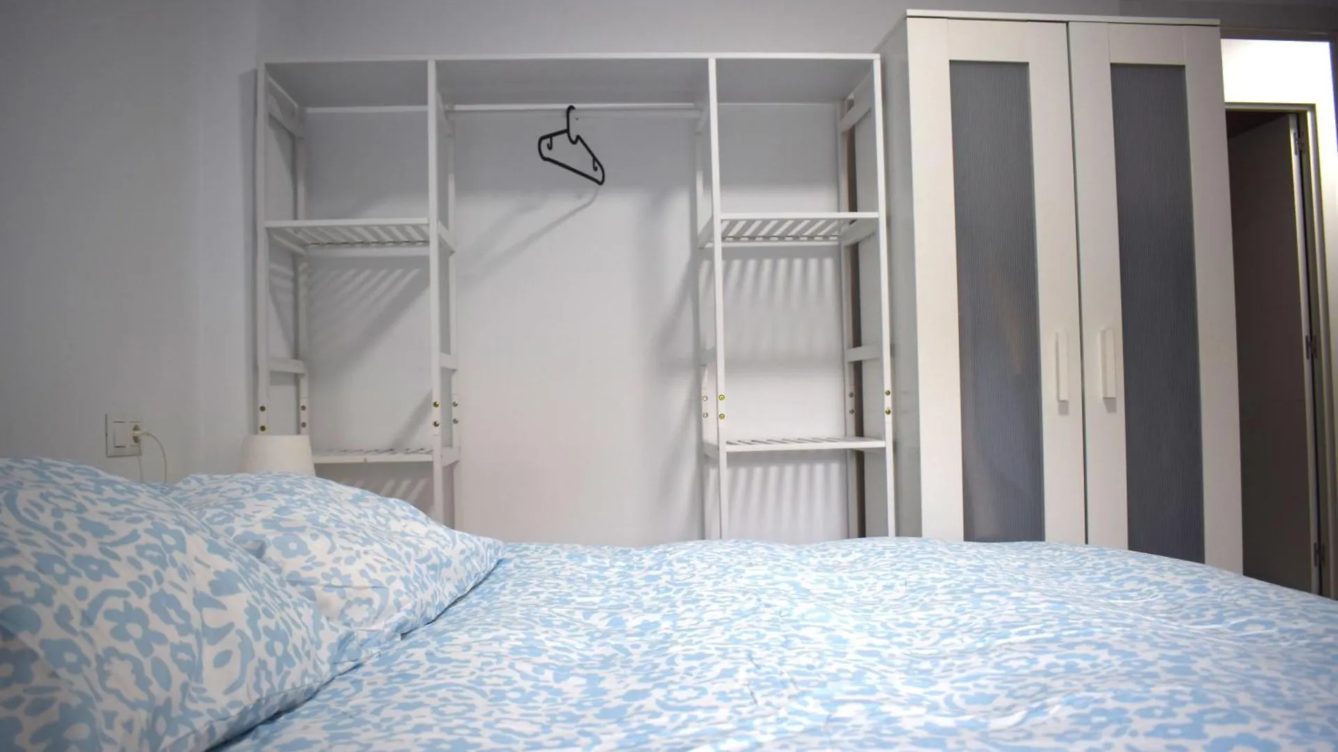 Apartment Ferienwohnung Bueno, Bonito Y Barato Málaga